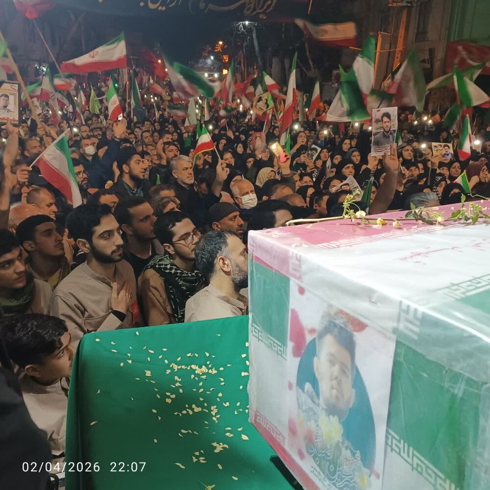 مراسم وداع و تشییع شهید وطن امیرحسین صباغی در قائمشهر مراسم وداع و تشییع شهید وطن امیرحسین صباغی در قائمشهر