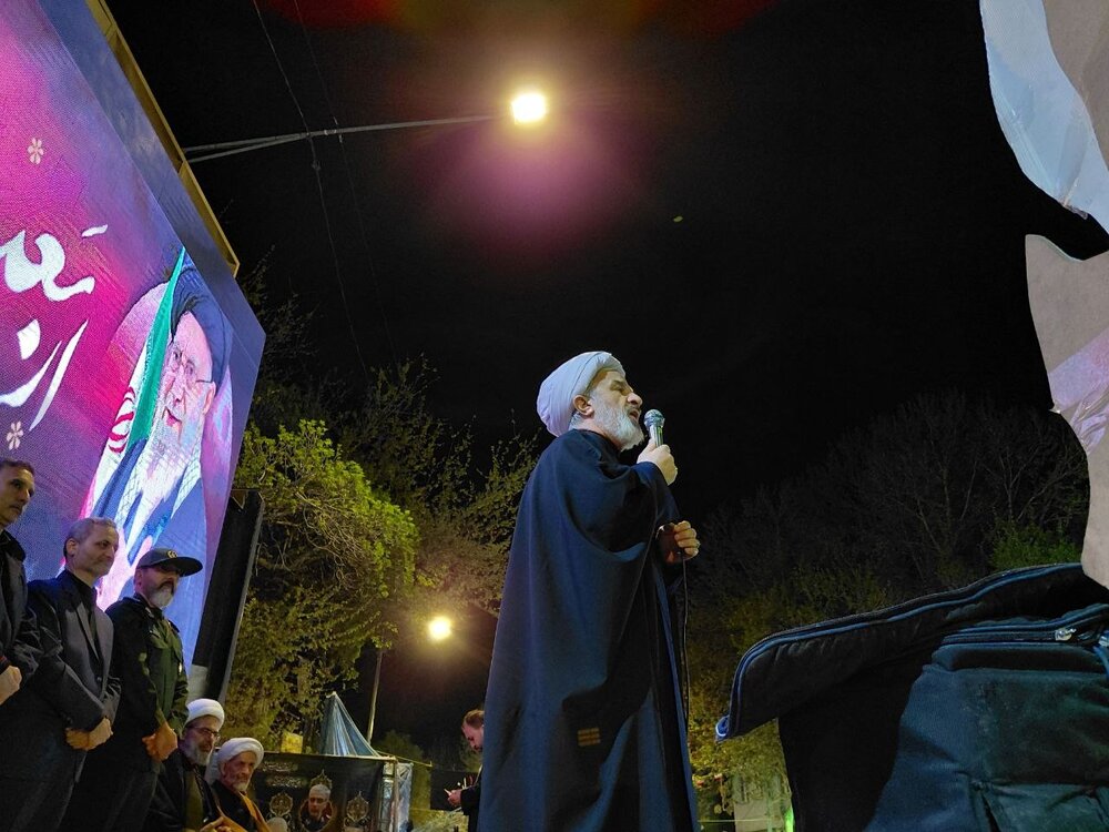 ملت ایران همواره پایبند به ارزش‌های اخلاقی و دینی بوده است