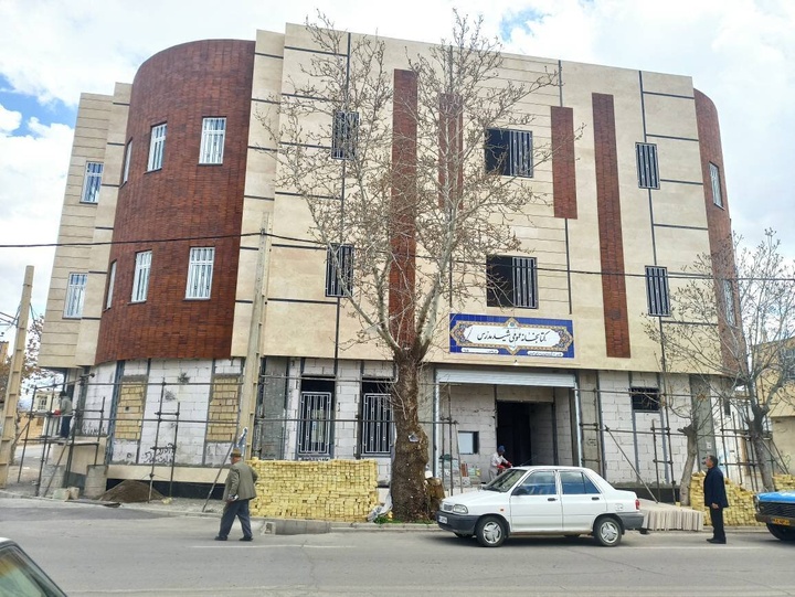 پیشرفت ۸۰ درصدی کتابخانه عمومی مدرس خرمدره؛ تکمیل پروژه تا پایان تابستان