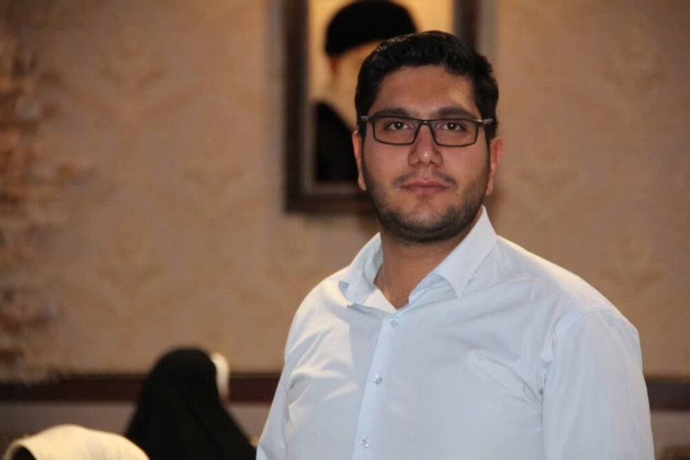 آقایی دلار را تمام کنید ، چند پیشنهاد برای ابرقدرت  شدن ایران با تکیه بر تنگه هرمز