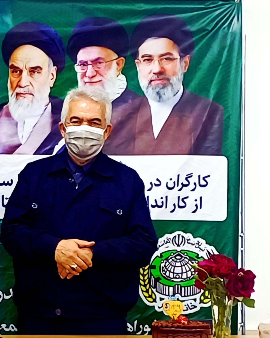 &nbsp;&nbsp;گرامیداشت هفته کارگر و دهه کرامت در خانه کارگر قائمشهر؛ تأکید بر معیشت، امنیت شغلی و تکریم بانوان کارگر