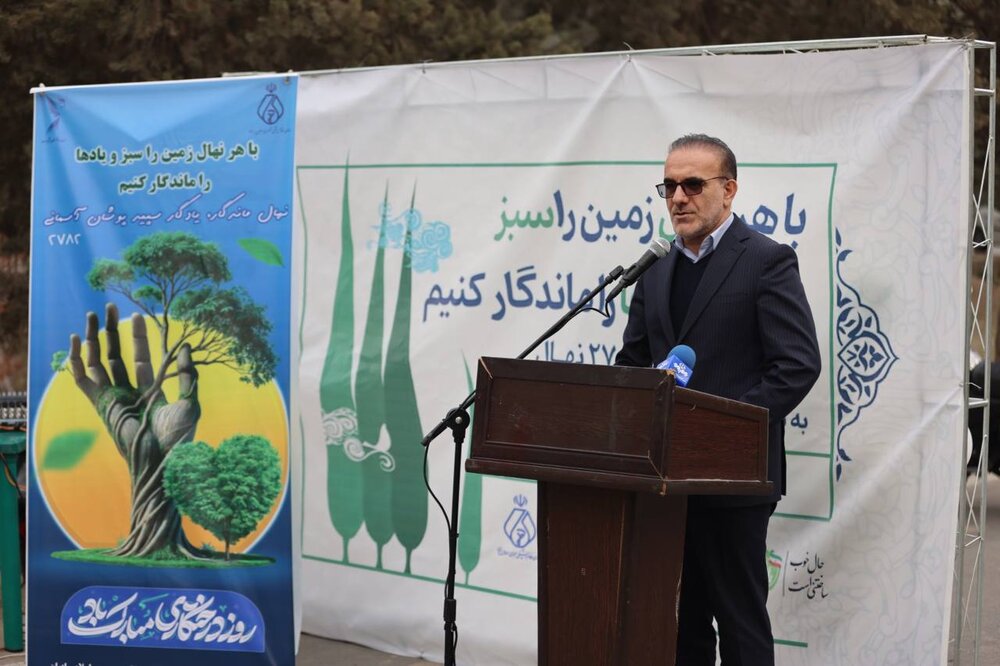 کاشت ۲۷۸۲ اصله نهال به یاد درگذشتگان جامعه پزشکی توسط سازمان نظام پزشکی کاشت ۲۷۸۲ اصله نهال به یاد درگذشتگان جامعه پزشکی توسط سازمان نظام پزشکی