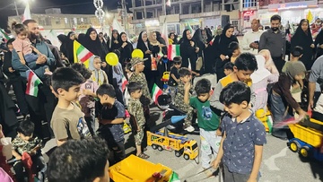 گزارش تصویری /  کاروان خودرویی نونهالان در شهر مُهر فارس - عکاس زینب مزارعی