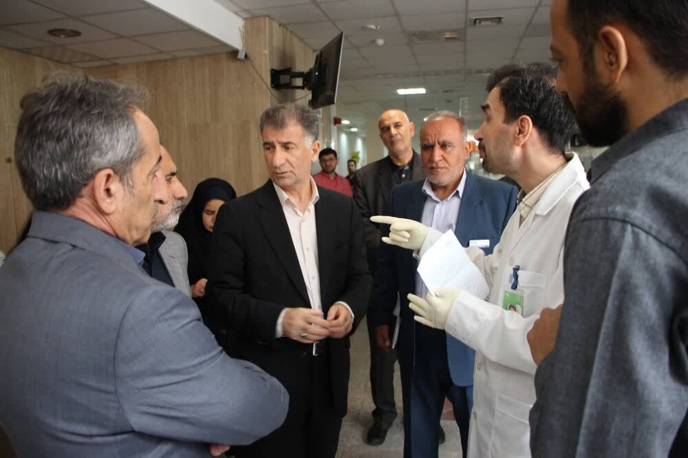 بازدید رئیس دانشگاه علوم پزشکی از کلینیک بوستان بازدید رئیس دانشگاه علوم پزشکی از کلینیک بوستان