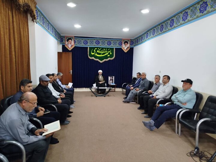برگزاری نشست هم‌اندیشی بنیاد حفظ آثار و نشر ارزش‌های دفاع مقدس شهرستان لامرد