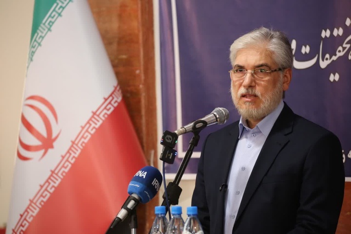 حکمرانی به‌دور از داده، حکمرانی تصادفی است