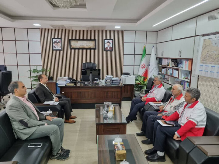 پیگیری جذب بودجه برای توسعه زیرساختهای امدادی خراسان جنوبی در دیدار با رئیس سازمان مدیریت و برنامهریزی استان پیگیری جذب بودجه برای توسعه زیرساختهای امدادی خراسان جنوبی در دیدار با رئیس سازمان مدیریت و برنامهریزی استان