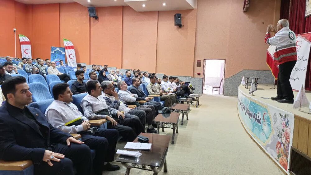 برگزاری رزمایش و کارگاه تخصصی «طب رزم» در استان کرمانشاه با هدف ارتقای آمادگی امدادی برگزاری رزمایش و کارگاه تخصصی «طب رزم» در استان کرمانشاه با هدف ارتقای آمادگی امدادی