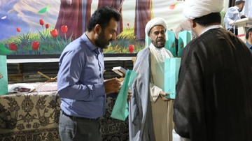 تجلیل از ۱۰ بانوی حافظ کل قرآن کریم در صد و سومین شب تجمعات ولایی شهرستان مُهر
