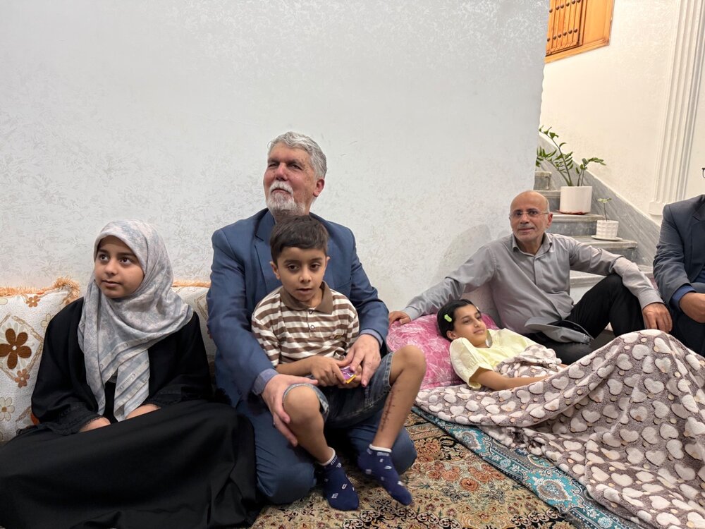 تعجب وزیر ارشاد پس از بازدید از جنایت هولناک آمریکا در لامِرد: آنچه امروز دیدم با هیچ حادثهای قابل مقایسه نیست تعجب وزیر ارشاد پس از بازدید از جنایت هولناک آمریکا در لامِرد: آنچه امروز دیدم با هیچ حادثهای قابل مقایسه نیست