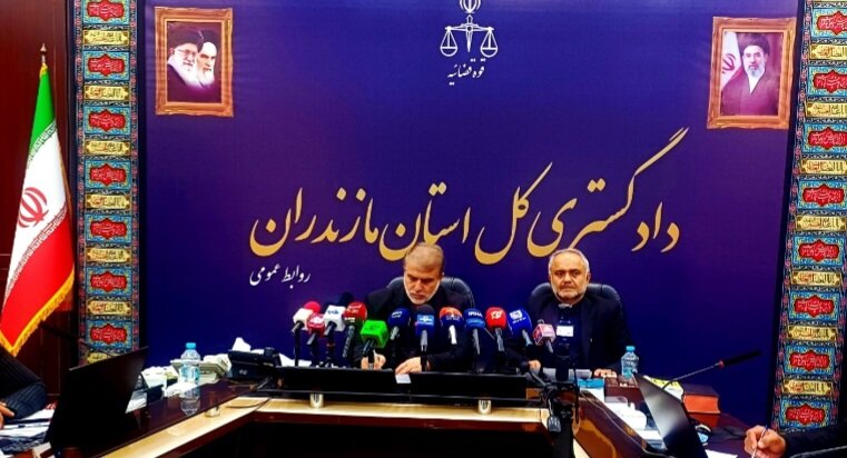 مقررات و بخشنامههای زائد نباید مانع توسعه کشور شود / تفکیک سرمایهگذار واقعی از سرمایهنما ضروری است مقررات و بخشنامههای زائد نباید مانع توسعه کشور شود / تفکیک سرمایهگذار واقعی از سرمایهنما ضروری است