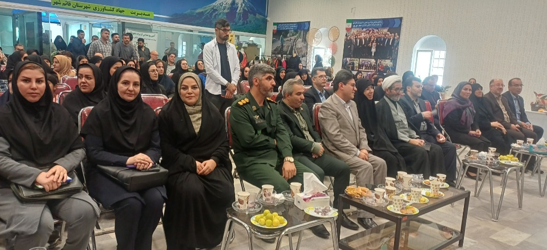 زنان روستایی نخستین حافظان منابع طبیعی هستند/ پارکموزه و بازار دائمی فعالیتهای کشاورزی در استان ایجاد میشود