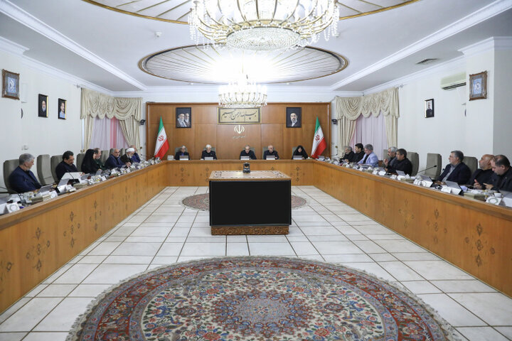 تقدیر رئیس‌جمهور از مشارکت مردمی و هماهنگی دستگاه‌ها در تشییع رهبر شهید
