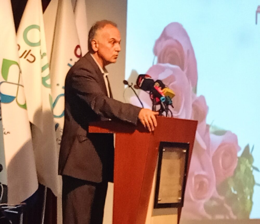 ضرورت تربیت نیروهای توانمند در صنعت داروسازی کشور