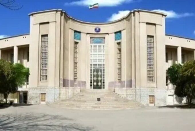 کسب رتبه نخست دانشگاه علوم پزشکی تهران در رتبه‌بندی بین‌المللی سایمگو ۲۰۲۶