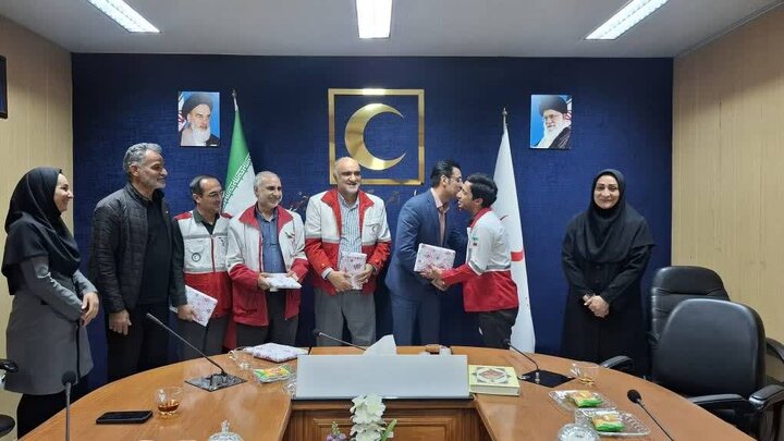 قدردانی ورزشکاران خراسان جنوبی از امدادگران و نجاتگران هلال احمر استان