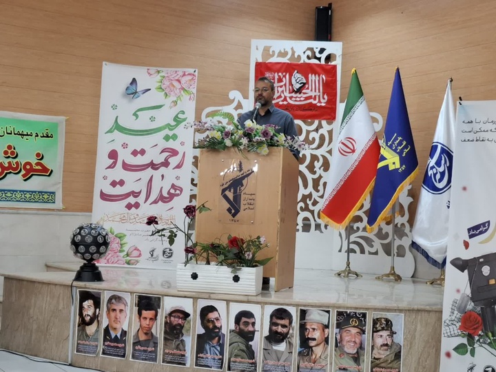 اصحاب رسانه سربازان اصلی جنگ روایت‌ها هستند