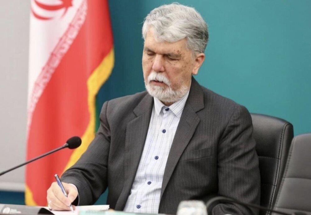 ابنسینا اجازه نداد هیچ آشوبی توان تولید فکر و عقلانیت او را متوقف کند ابنسینا اجازه نداد هیچ آشوبی توان تولید فکر و عقلانیت او را متوقف کند