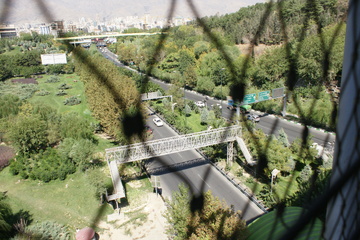 پل طبیعت تهران