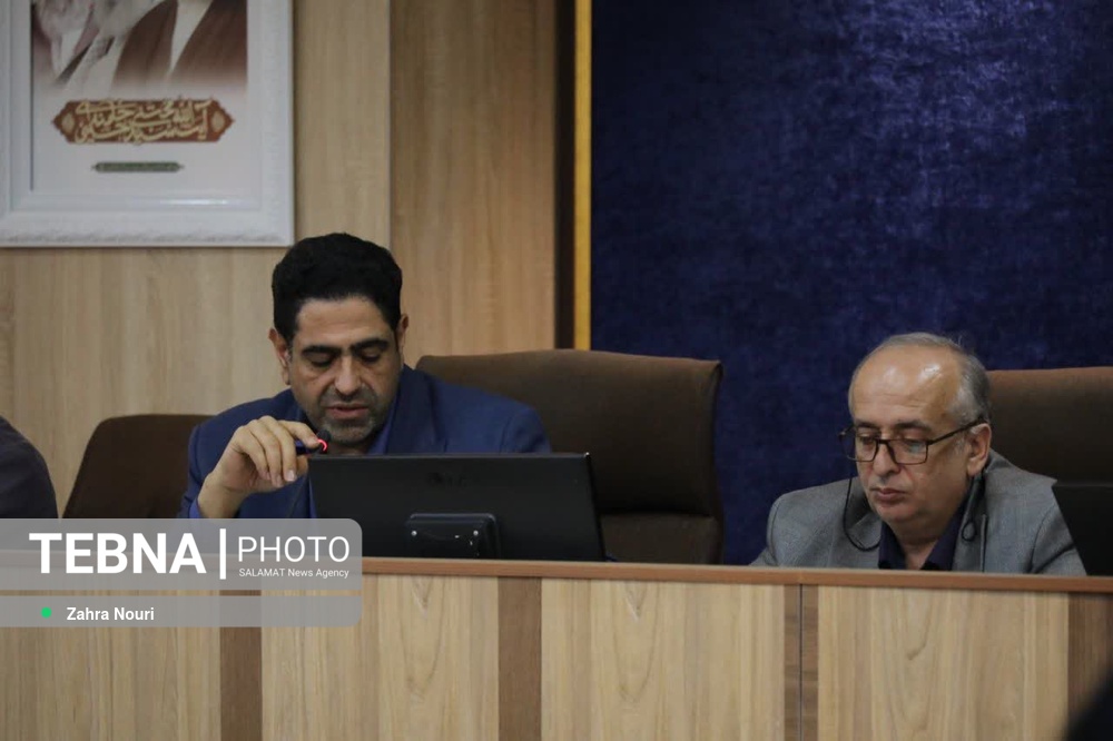 توزیع آنلاین دارو خارج از داروخانه، در حکم قاچاق است