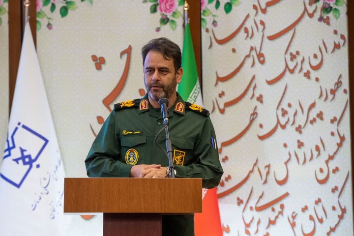 تلاش کادر درمان در بحران‌های اخیر مصداق بارز مجاهدت است