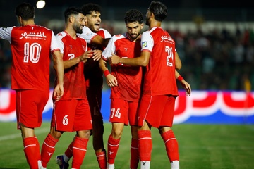 گزارش تصویری دیدار تیم‌های فوتبال پرسپولیس - استقلال خوزستان