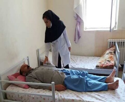 رئیس کمیسیون سلامت شورای شهر خواستار توجه ویژه  وزیر بهداشت به وضعیت بیمارستان روانپزشکی رازی شد