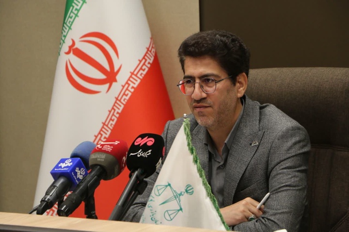 بازگشت بیش از ۷ میلیون یورو تعهد ارزی در زنجان؛ ۱۰ متخلف به تعزیرات معرفی شدند