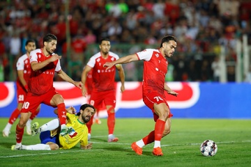 گزارش تصویری دیدار تیم‌های فوتبال پرسپولیس- صنعت نفت آبادان