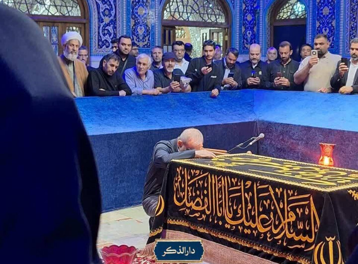 زیارت بارگاه رضوی و ادای احترام به رهبر شهید انقلاب از سوی رئیس‌جمهور