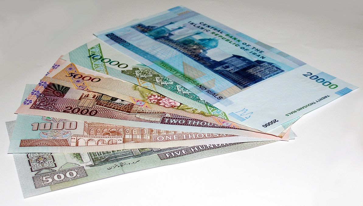 تبدیل واحد پول کشور از ریال به تومان با موافقت نمایندگان ملت