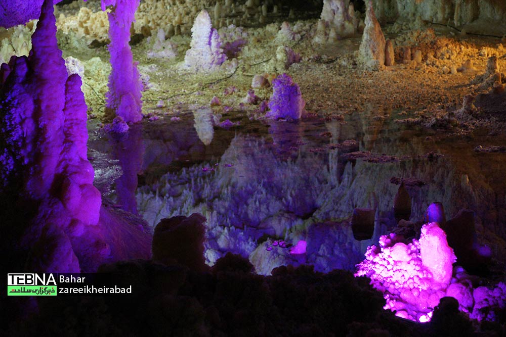 غار کتله‌خور،اولین غار آهکی جهان