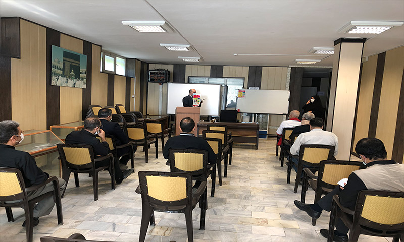 برگزاری دوره آموزشی "تثبیت اجزای غیر سازه‌ای محیط کار" در مرکز پزشکی حج‌ و زیارت
