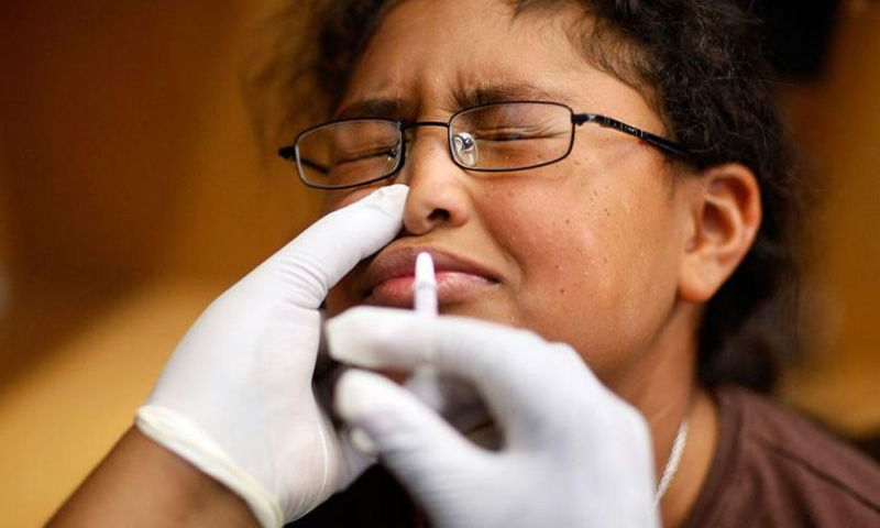 تأیید آزمایشات انسانی واکسن اسپری کووید-19 در چین