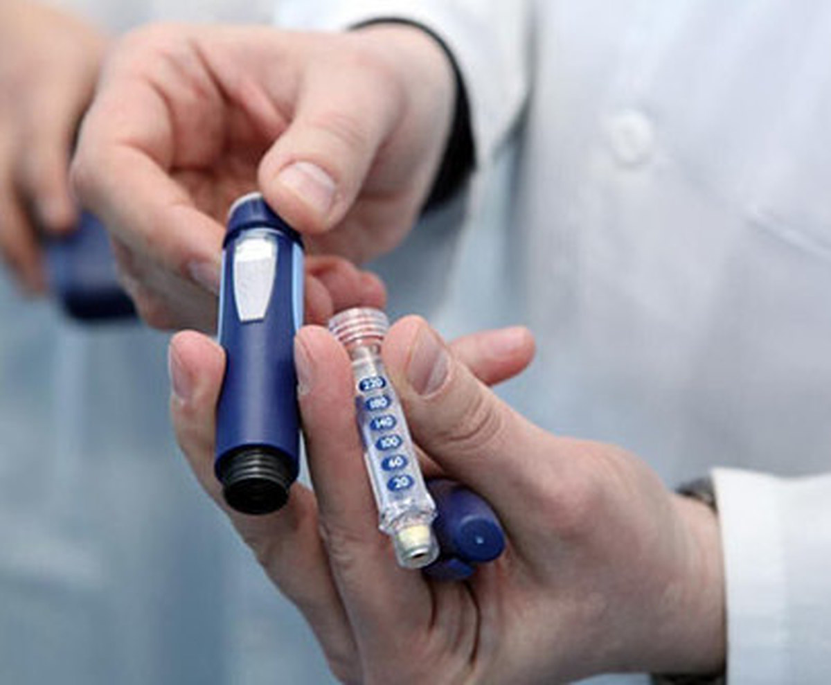انسولین های ایرانی سند سلامت ندارند/ زندگی بیماران دیابتی در خطر است