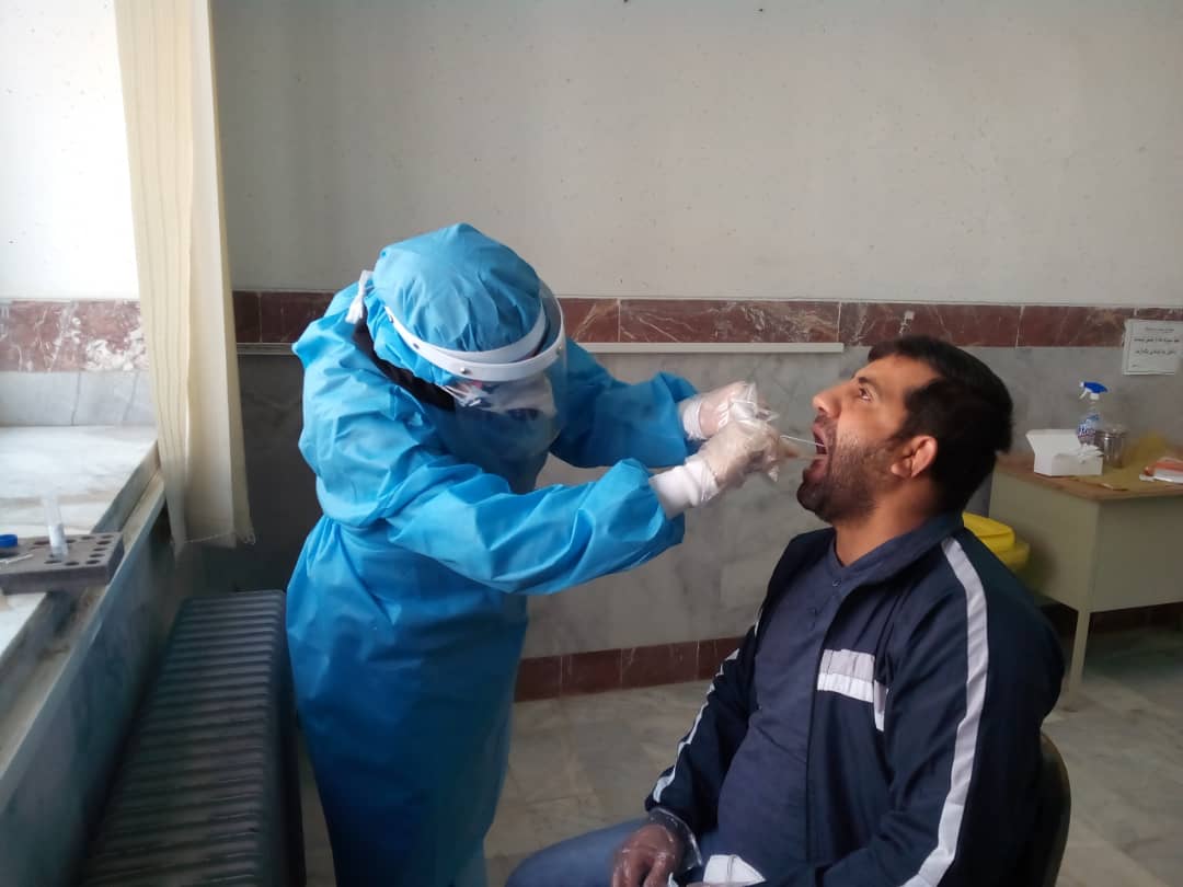 پزشکان داوطلب هلال احمر به یاری مدافعان سلامت استان کردستان شتافتند