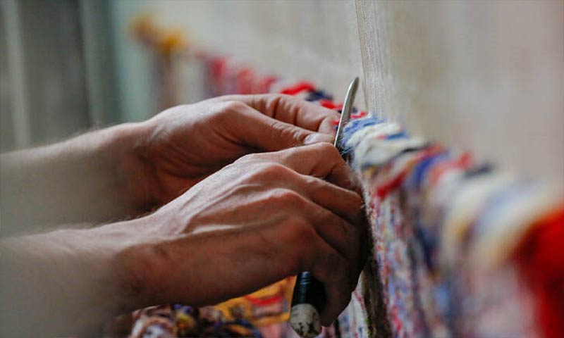 پوشش حداکثری قالیبافان در صندوق بیمه کشاورزان، روستاییان و عشایر