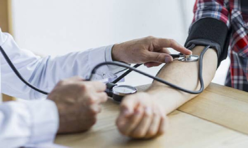 شناسایی بیش از ۶۰۰ بیمار فشارخون و دیابت طی یکسال در شهرستان مهر
