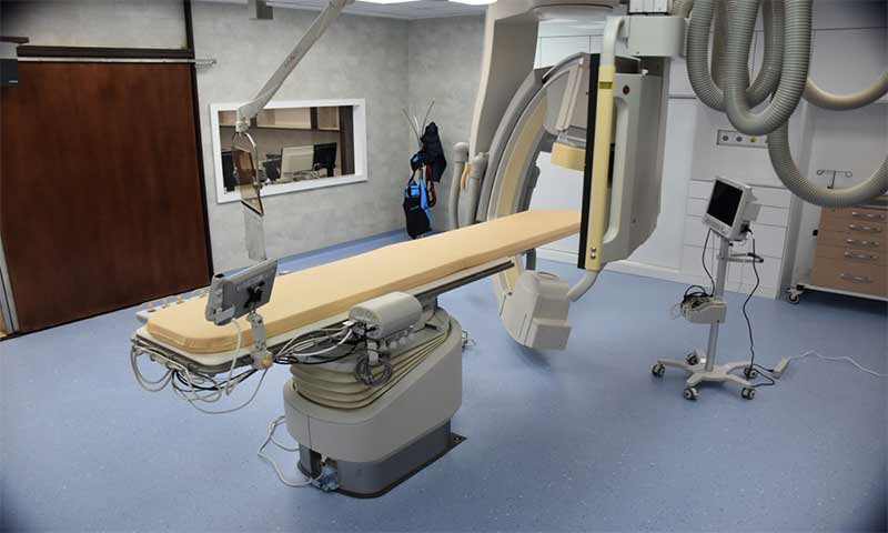 دستگاه آنژیوگرافی محیطی بیمارستان شهید هاشمی‌نژاد به‌زودی راه‌اندازی می‌شود

