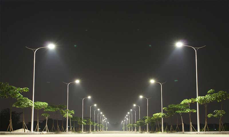 كاهش يك ميليون ليتري مصرف سوخت نيروگاه‌ها با تعديل روشنايي‌ها در کشور
