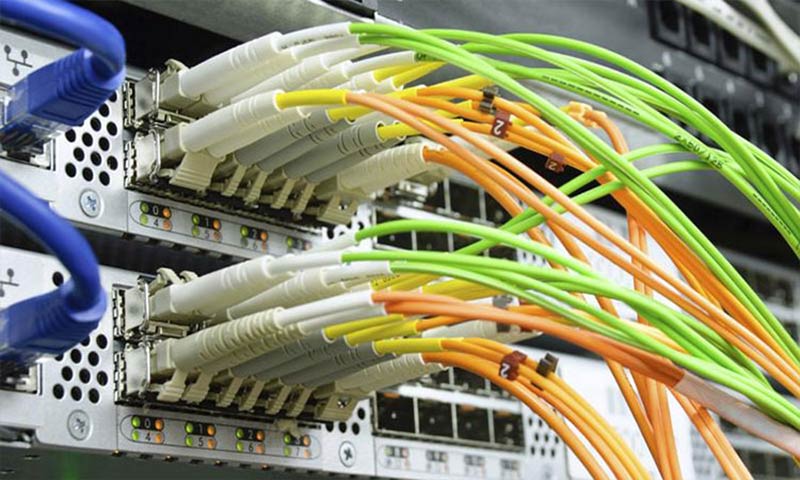 بهبود سرعت و کیفت شبکه ارتباطی با تکمیل پروژه فیبر نوری