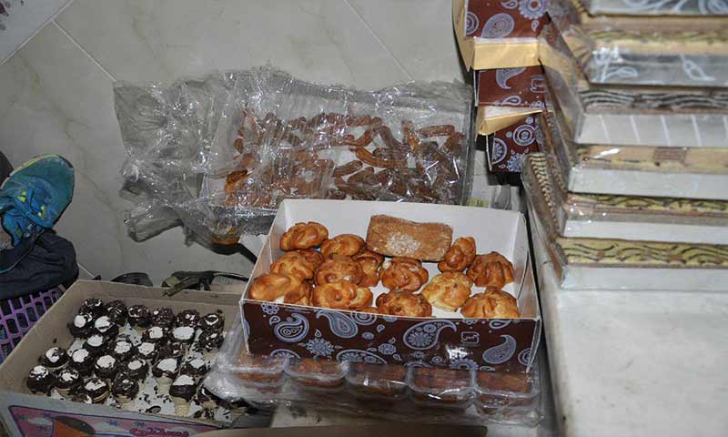 کشف و توقیف بیش از ۲۰۰۰ کیلوگرم شیرینی تاریخ مصرف گذشته در داراب فارس