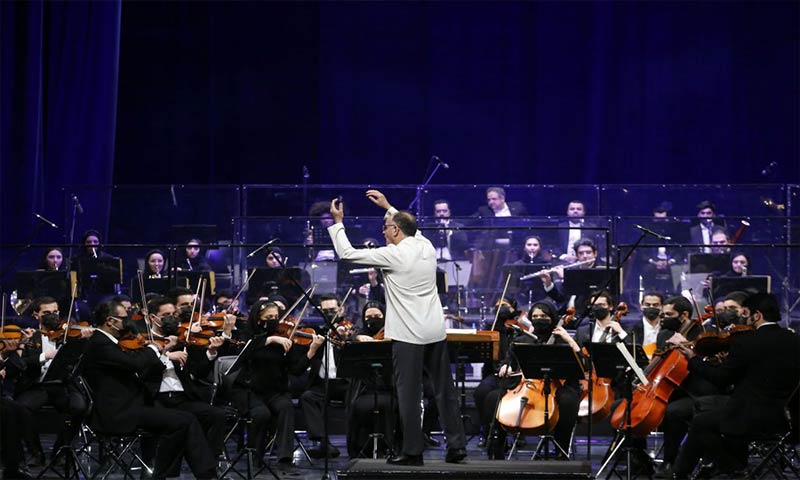 اجرای ارکستر سمفونیک تهران با ماسک و اجرای قطعه شب نیشابور در چهارمین روز جشنواره