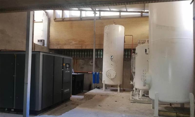 نصب دستگاه اکسیژن ساز در بیمارستان شهید مطهری مرودشت