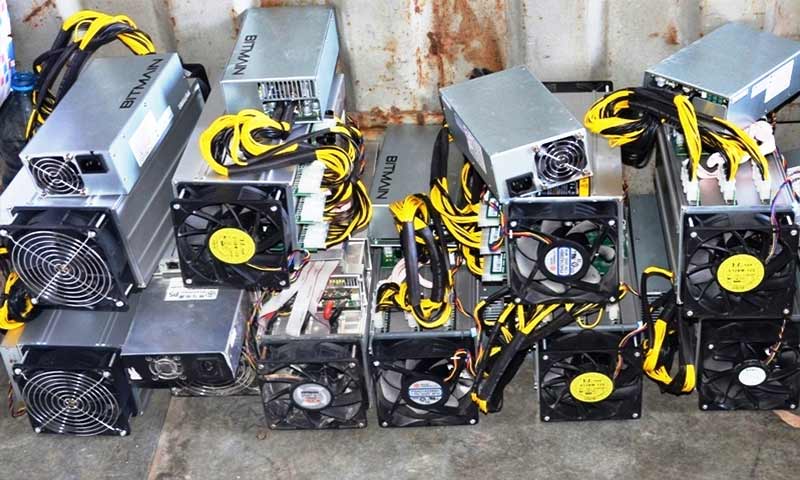 جمع آوری دستگاه های استخراج ارز دیجیتال در اردبیل