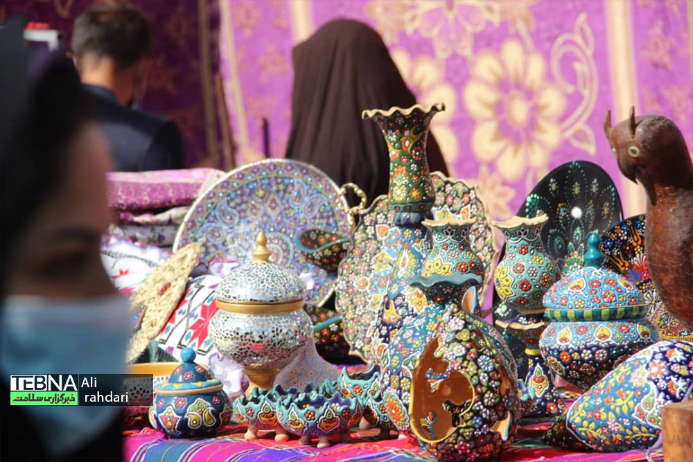 جشنواره  اقتصاد روستا در وامنان آزادشهر