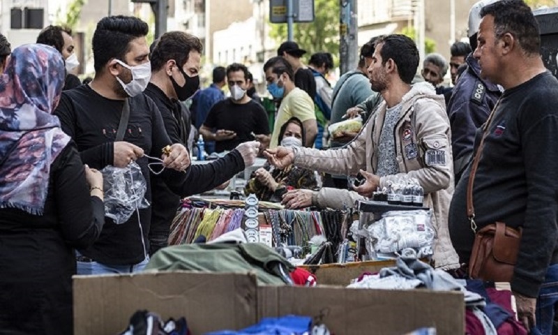 آغاز طرح ساماندهی ۲۵٠ دستفروش در محور ۱۵ خرداد