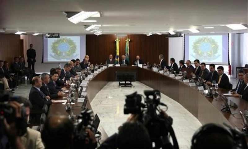 استعفای ناگهانی دو وزیر در کابینه برزیل