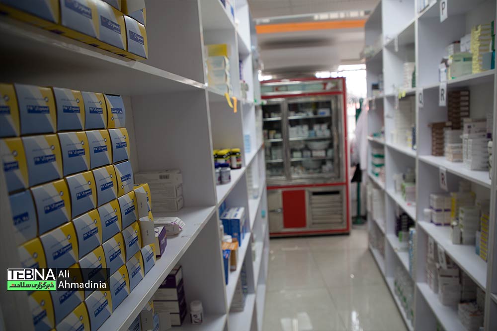 پذیرش بیش از 4600 نسخه دارویی در ایام نوروز/ تأمین داروهای حیاتی در دستور کار قراردارد

