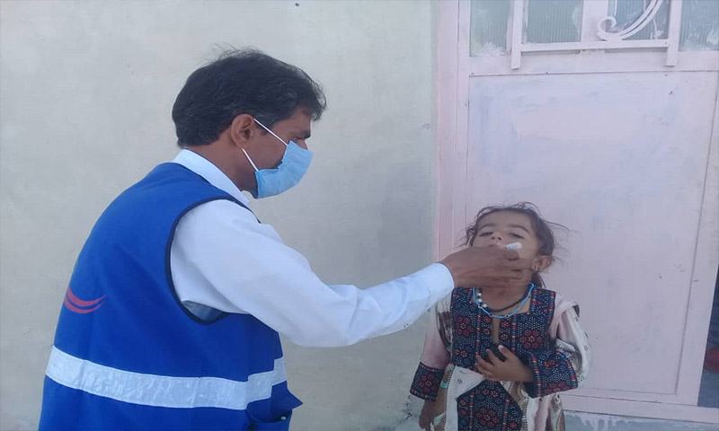 واکسینه شدن کودکان زیر 5 سال اتباع خارجی در سوران زاهدان